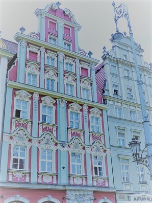 facade-ヴロツワフ2_0 (2).jpg