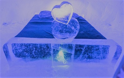 snowhotel-氷の彫刻2.jpg